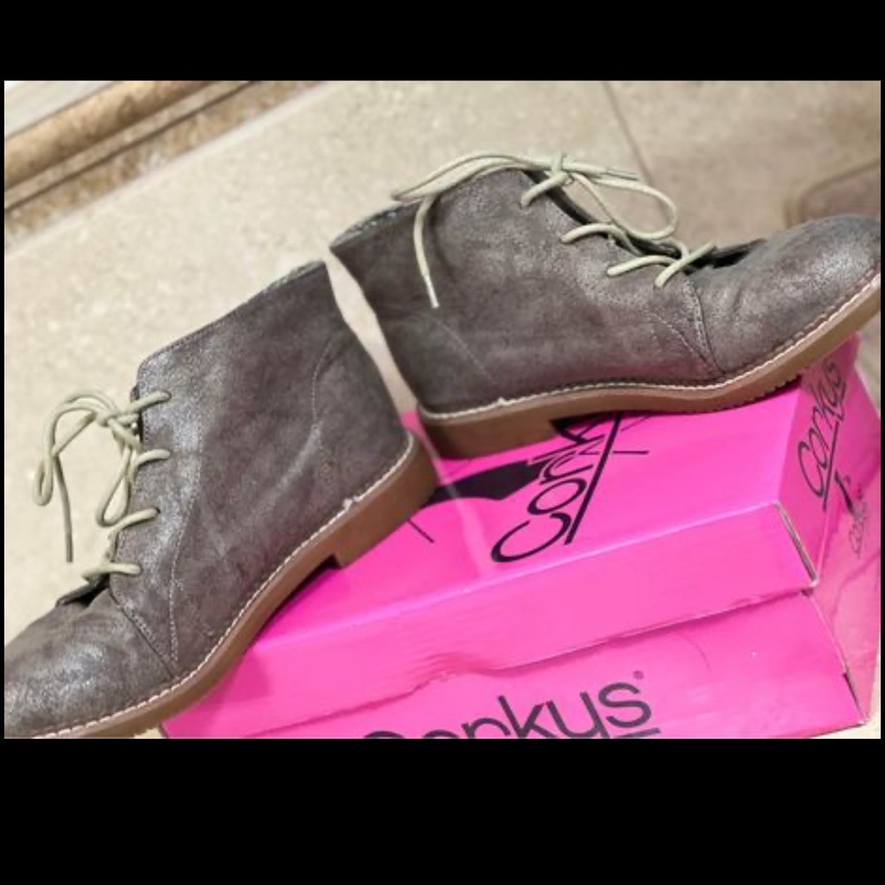 Corky shoes
